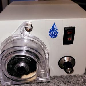 Pulsafeeder UD50-XA-LSAUXXX 115V Mec-O-Matic Dolphin UD50 Pump!! NEW!!